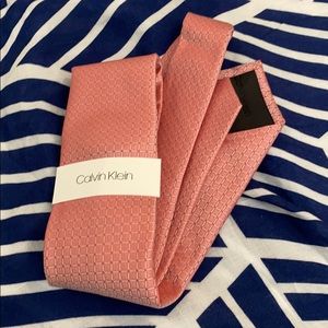 NWT Calvin Klein Pink Necktie